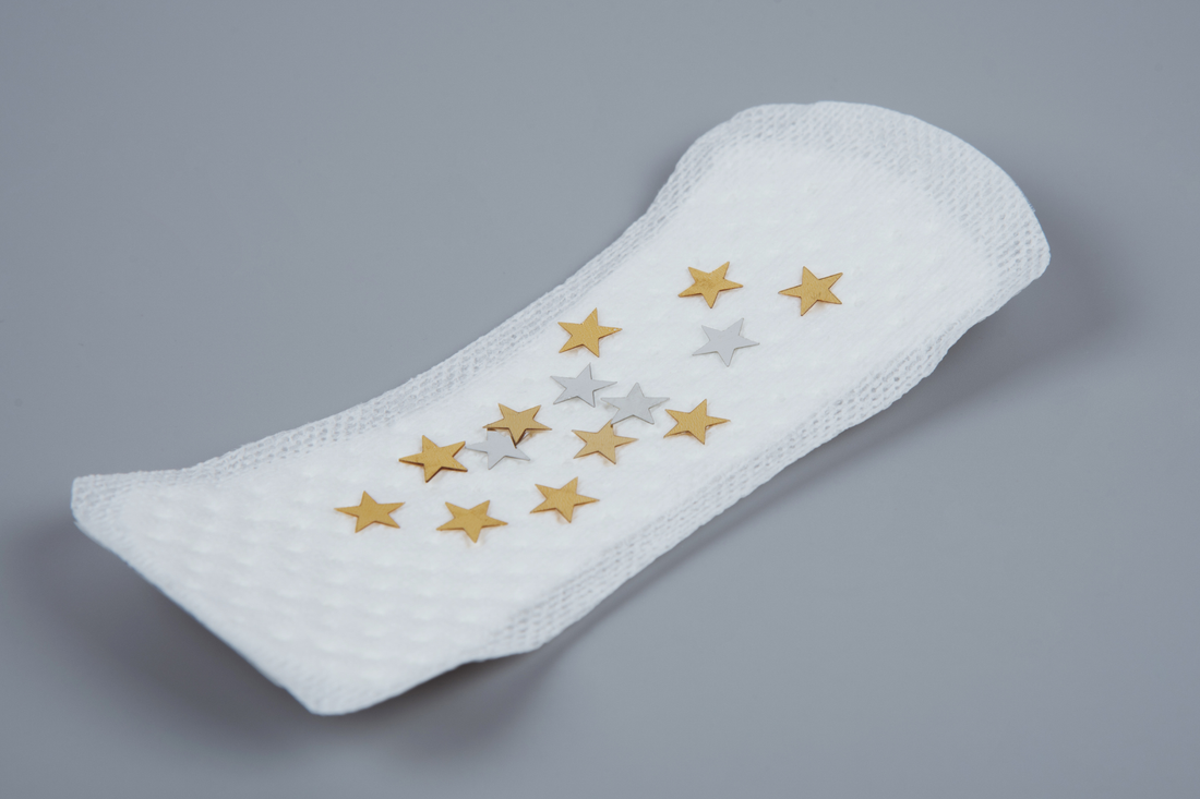 Should You Wear Panty Liners Every Day? Pros, Cons & Safer Options