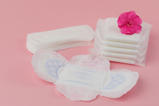 Can Sanitary Pads Cause Irritation or Rashes? Understanding the Risks and How Organic Cotton Pads Can Help